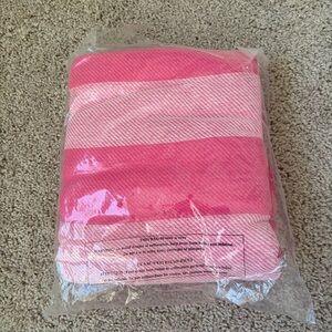 Victoria's Secret Pink and White Blanket/Throw